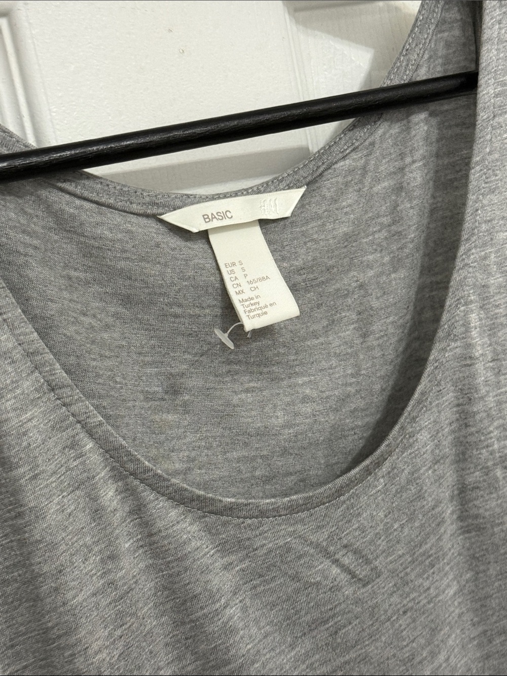 H&M women’s Sleeveless Gray scoop neck maxi dress - Picture 2 of 4